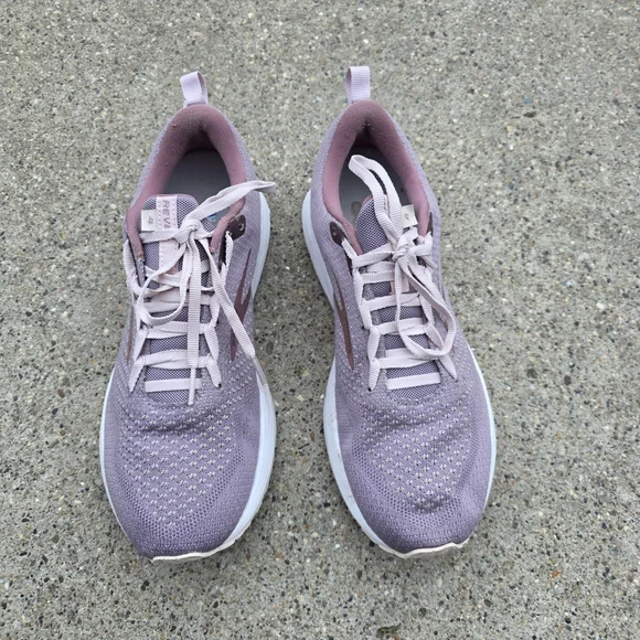 Brooks Revel Lavender Sneakers Women Size 11 - Picture 3 of 12